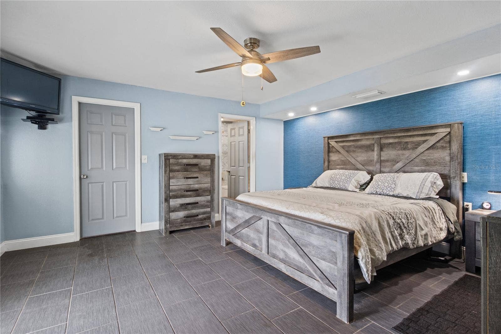 1815 KAREN BOULEVARD, Sebring, FL 33870 1815 KAREN BOULEVARD, Sebring, FL 33870