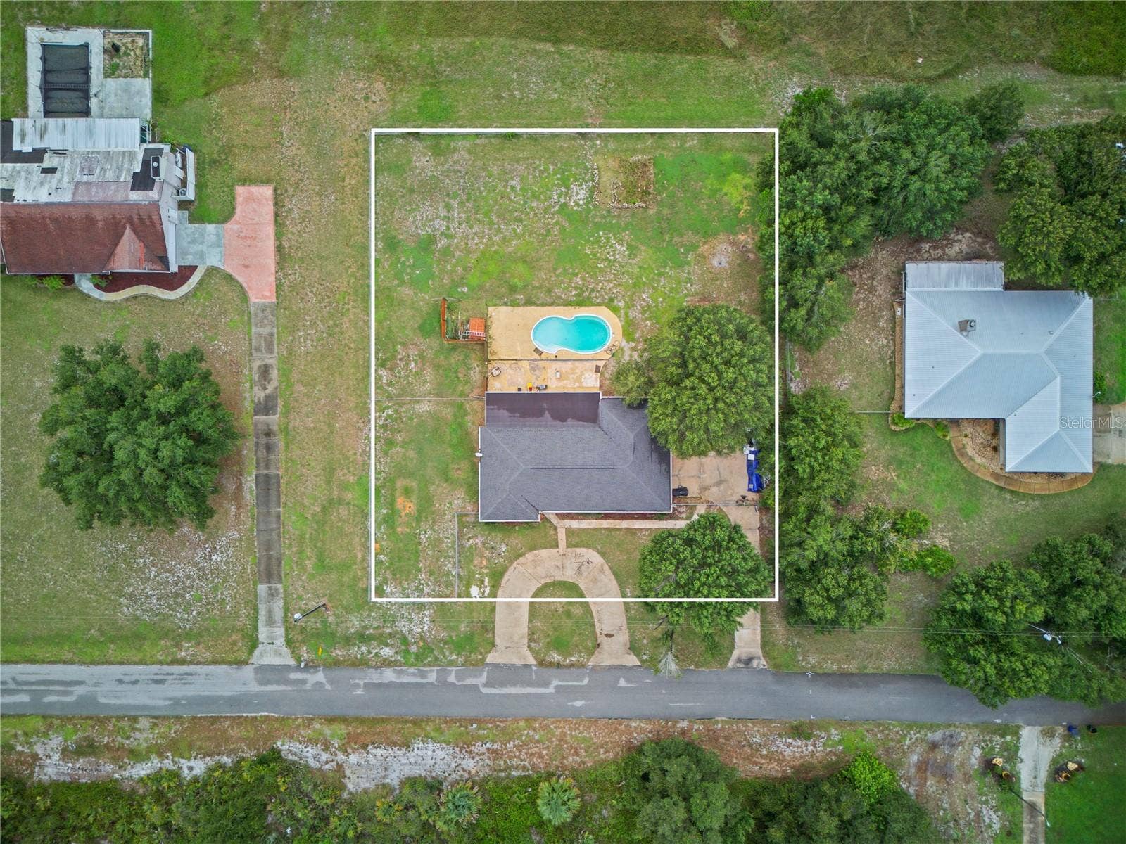 1815 KAREN BOULEVARD, Sebring, FL 33870 1815 KAREN BOULEVARD, Sebring, FL 33870