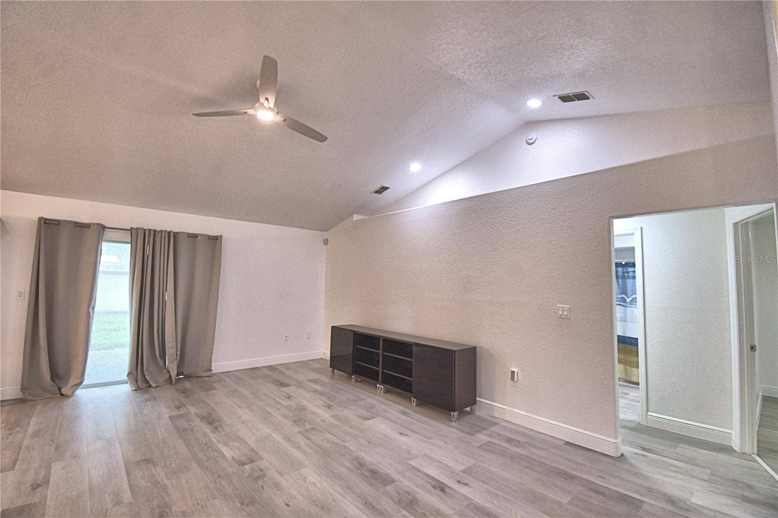 106 HARBOR WAY, Auburndale, FL 33823