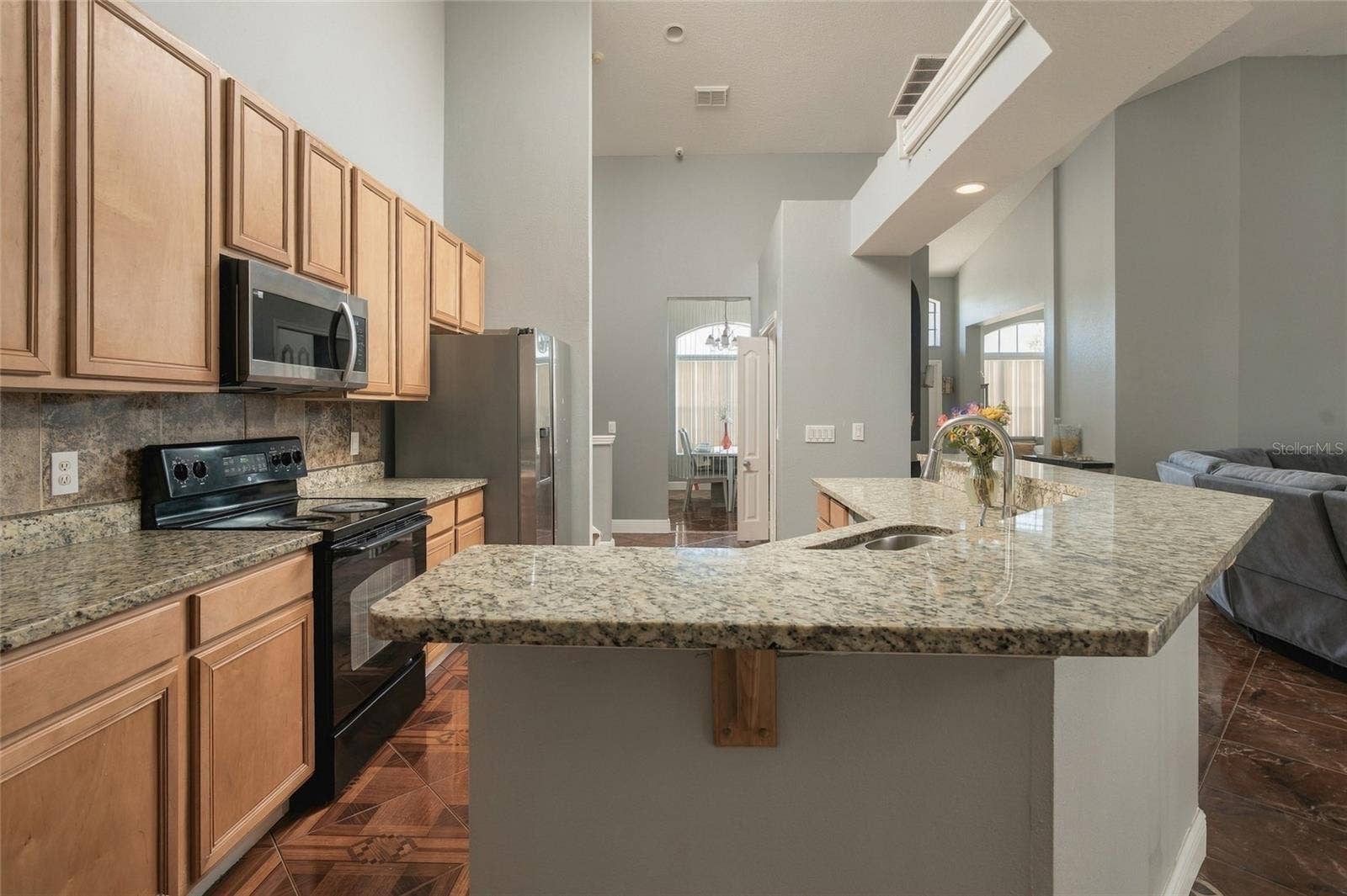 2940 BENTON LANE, Kissimmee, FL 34746 Kitchen