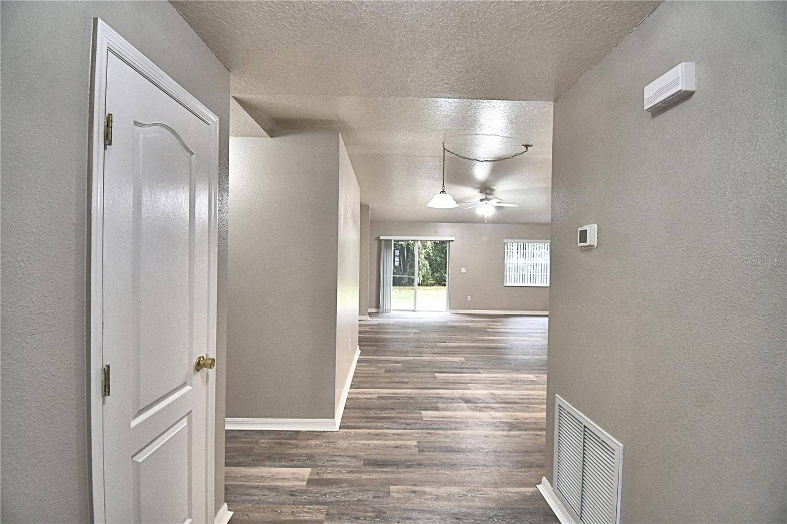 3779 RED OAK COURT, Lake Wales, FL 33898 Foyer entry into house