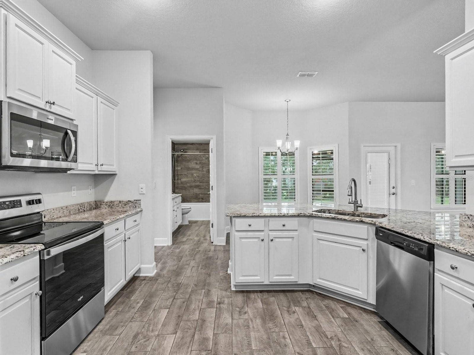466 LAKE VISTA DRIVE, Auburndale, FL 33823