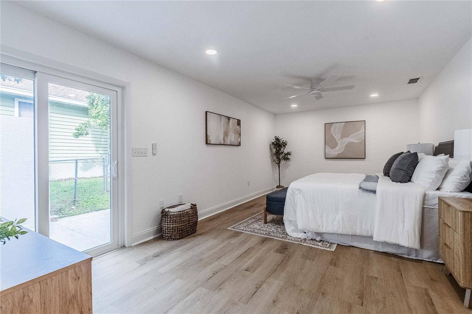 832 BROOKWOOD DRIVE, Lakeland, FL 33813 Master Bedroom
