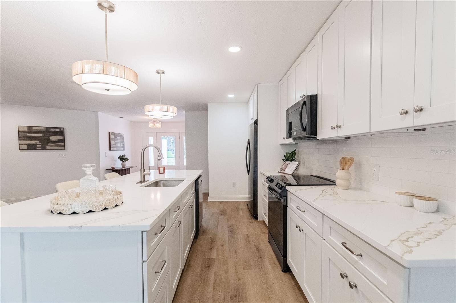 832 BROOKWOOD DRIVE, Lakeland, FL 33813 832 BROOKWOOD DRIVE, Lakeland, FL 33813