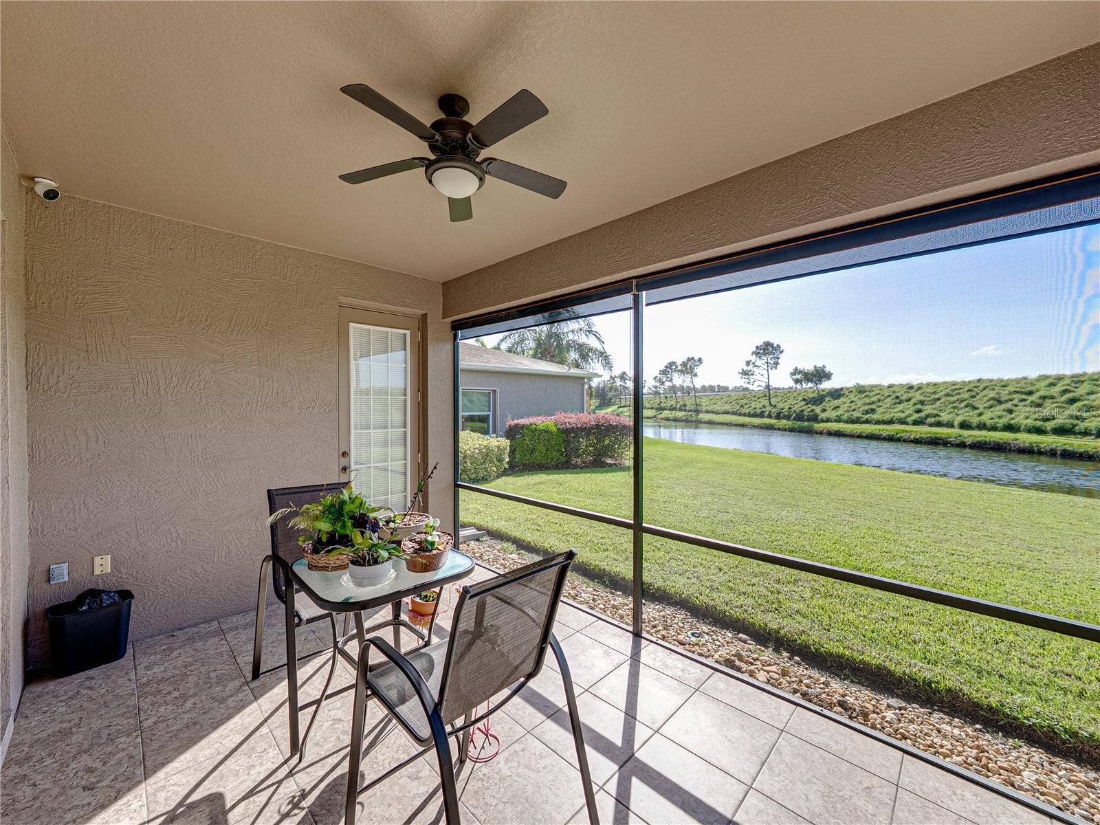 Screened veranda
