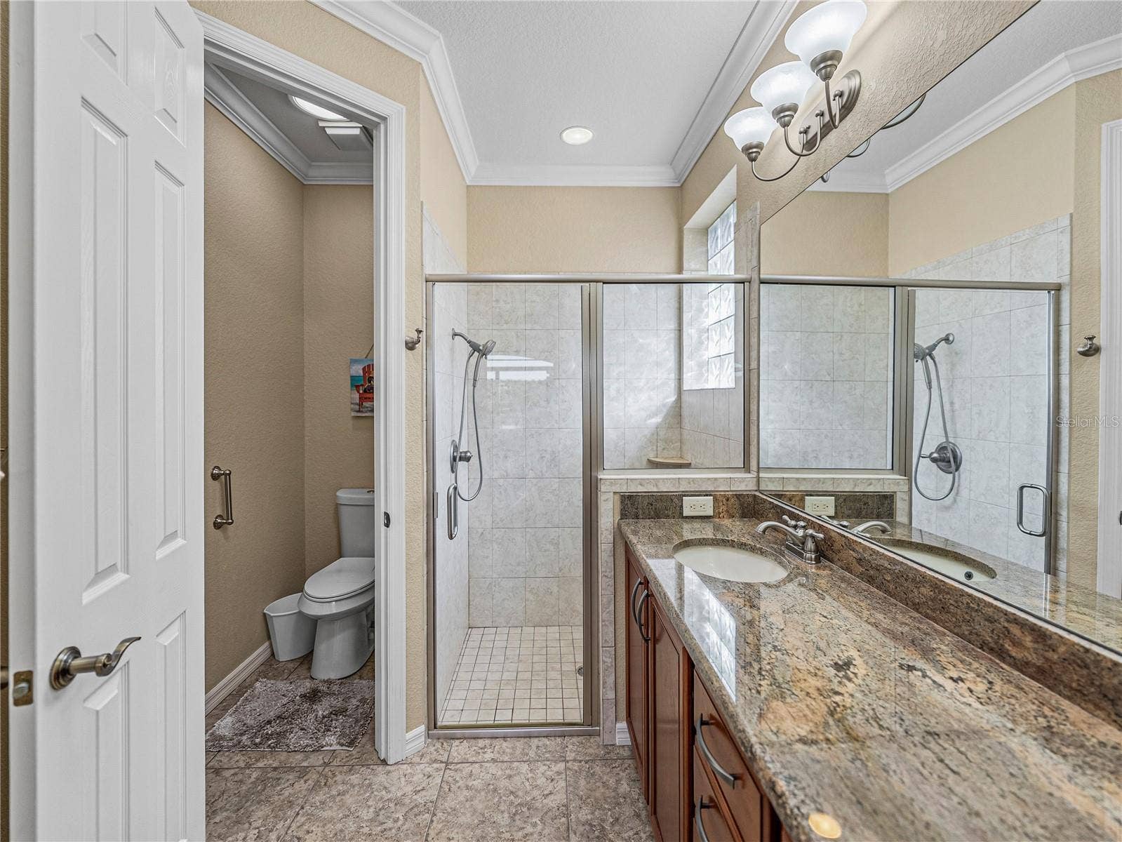 Primary bath