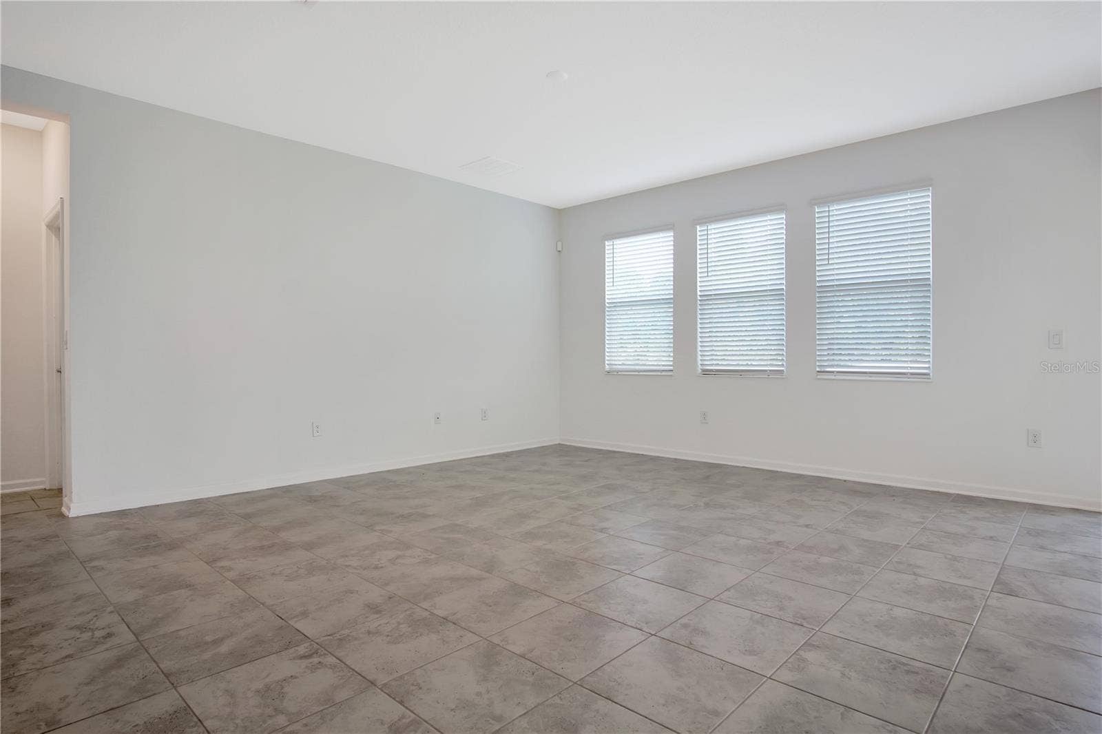 786 CITRUS RESERVE BOULEVARD, Davenport, FL 33837