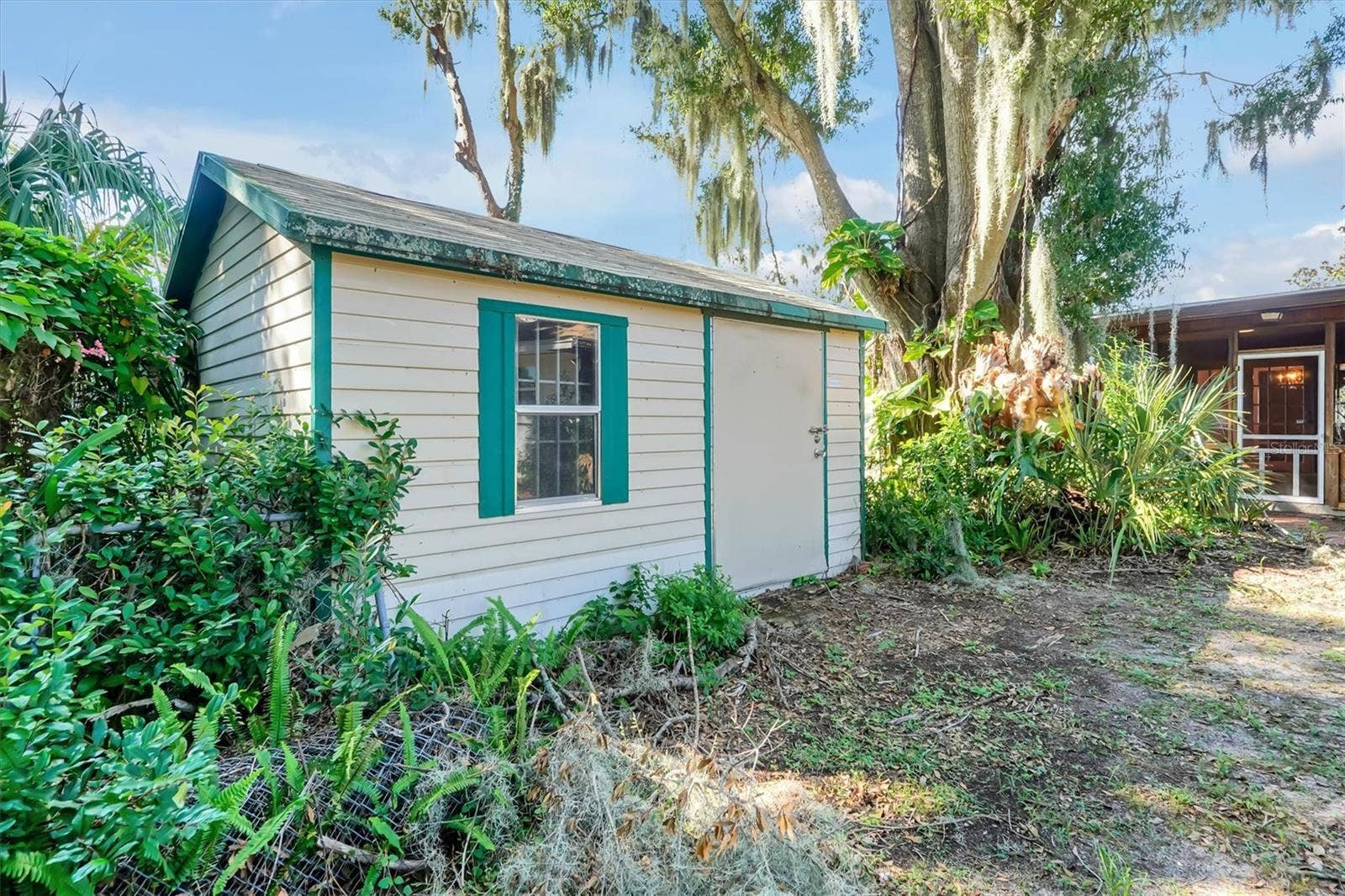 1400 AVENUE D NE, Winter Haven, FL 33881 1400 AVENUE D NE, Winter Haven, FL 33881