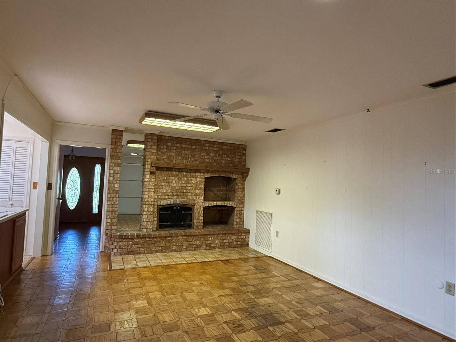 1400 AVENUE D NE, Winter Haven, FL 33881 1400 AVENUE D NE, Winter Haven, FL 33881