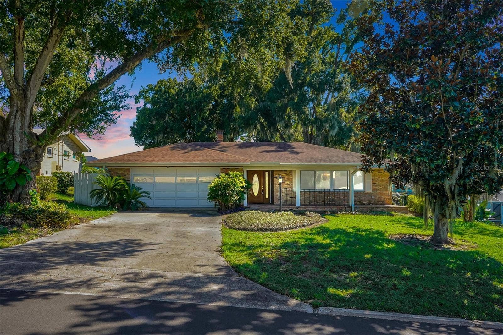 1400 AVENUE D NE, Winter Haven, FL 33881 1400 AVENUE D NE, Winter Haven, FL 33881