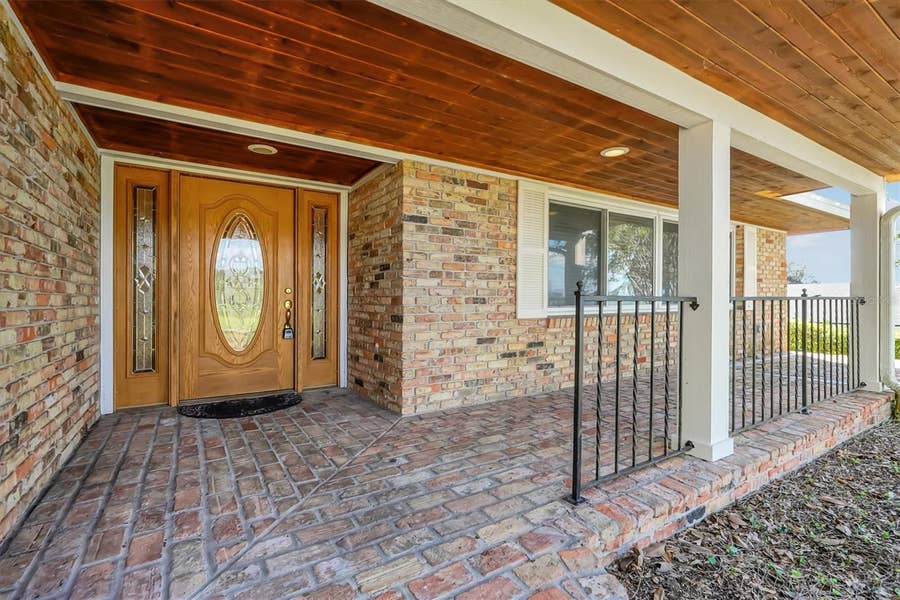 Property photo for 1400 AVENUE D NE, Winter Haven, FL