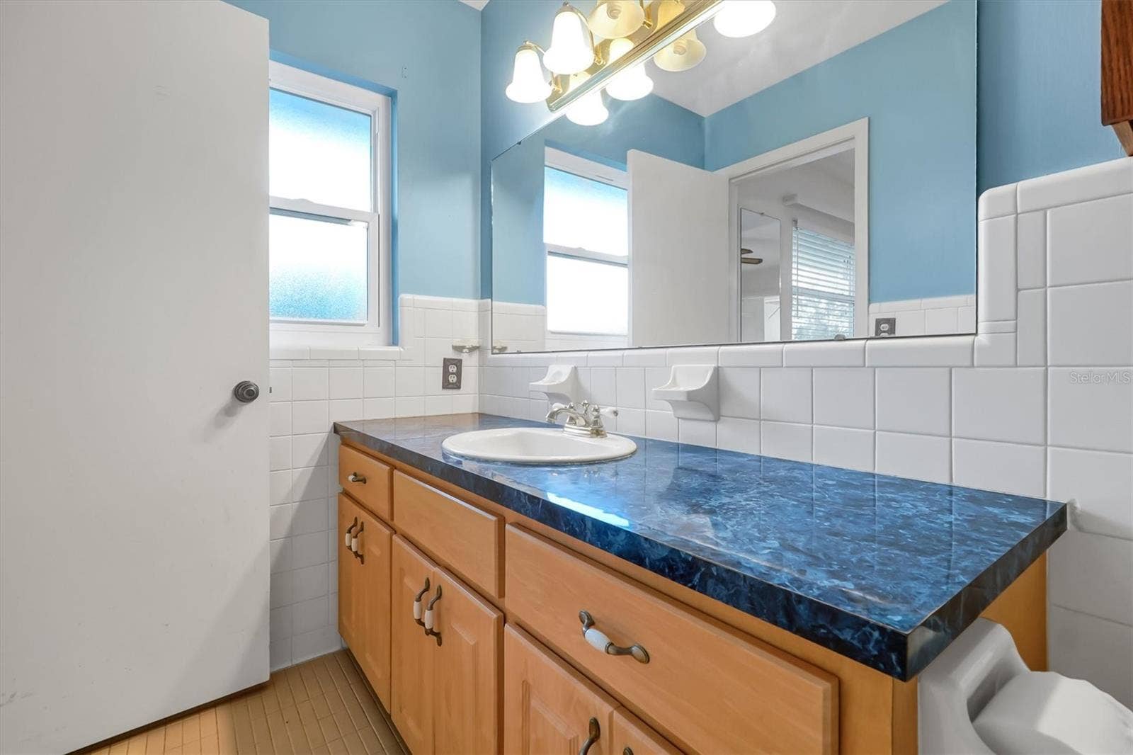 1400 AVENUE D NE, Winter Haven, FL 33881 1400 AVENUE D NE, Winter Haven, FL 33881