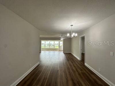 100 EL CAMINO DR, #104, Winter Haven, FL 33884 Dining