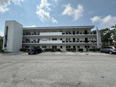100 EL CAMINO DR, #104, Winter Haven, FL 33884 Building view