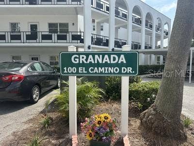 100 EL CAMINO DR, #104, Winter Haven, FL 33884 Building sign