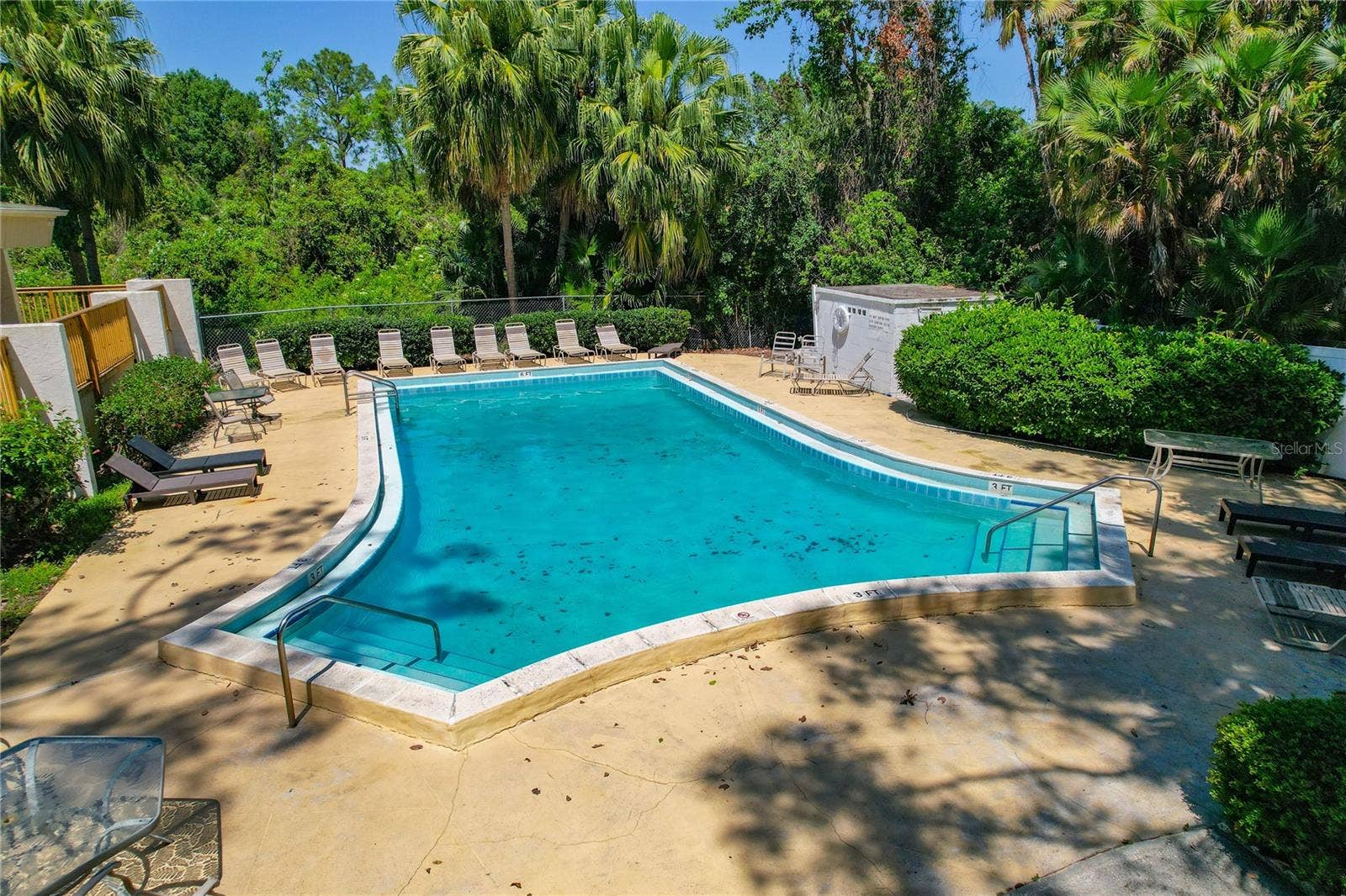 100 EL CAMINO DR, #104, Winter Haven, FL 33884 Community pool