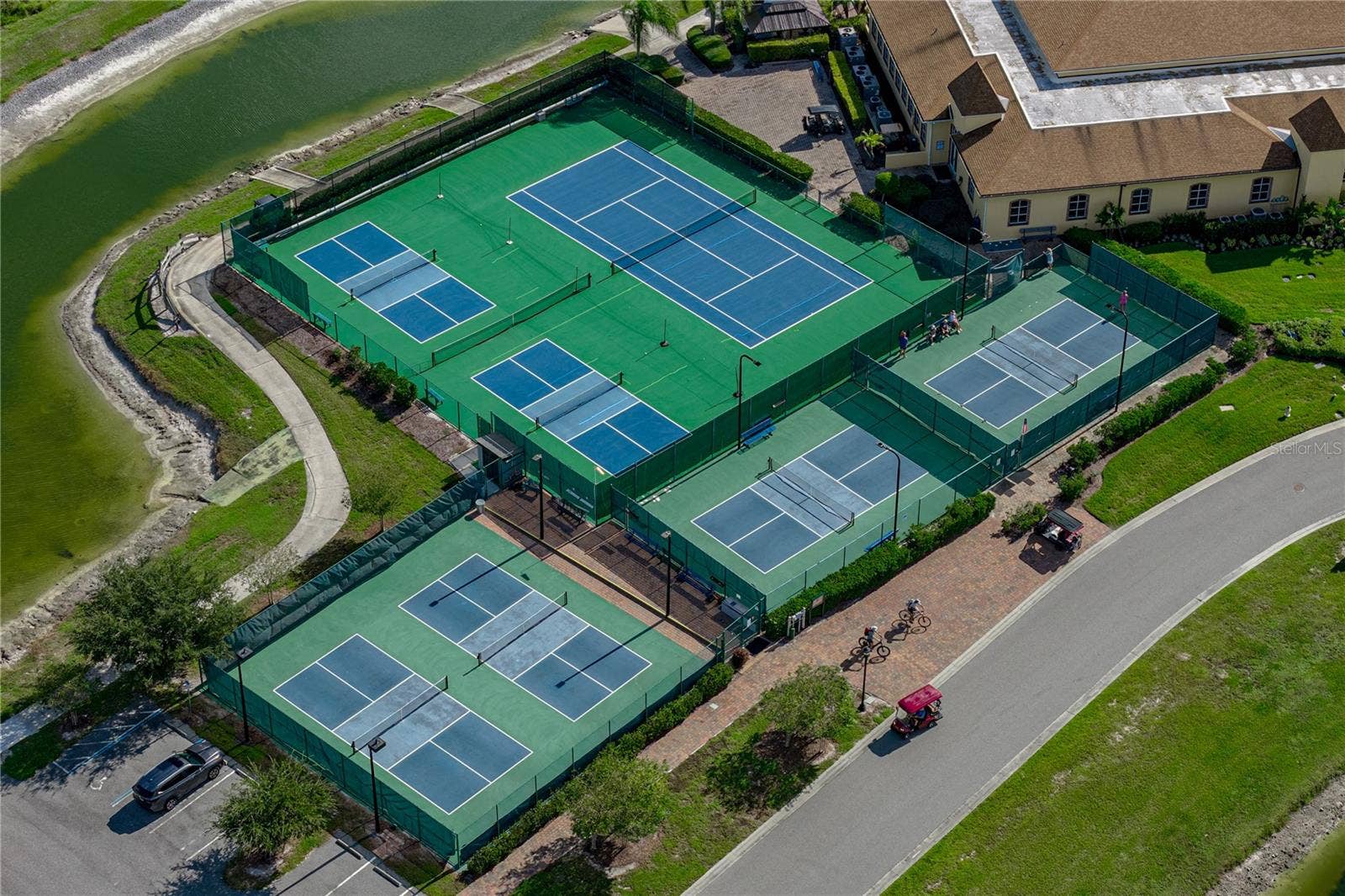 6125 PEBBLE BEACH BOULEVARD, Winter Haven, FL 33884 HFC lighted pickleball & tennis courts