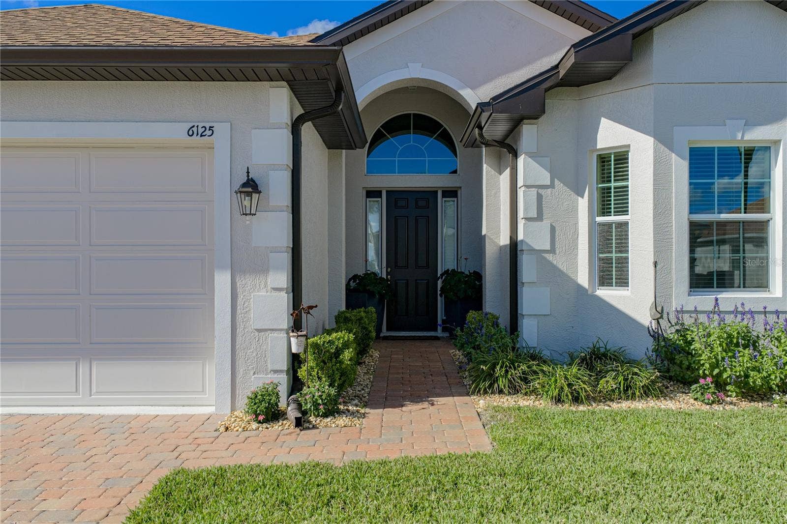 6125 PEBBLE BEACH BOULEVARD, Winter Haven, FL 33884 Front entry