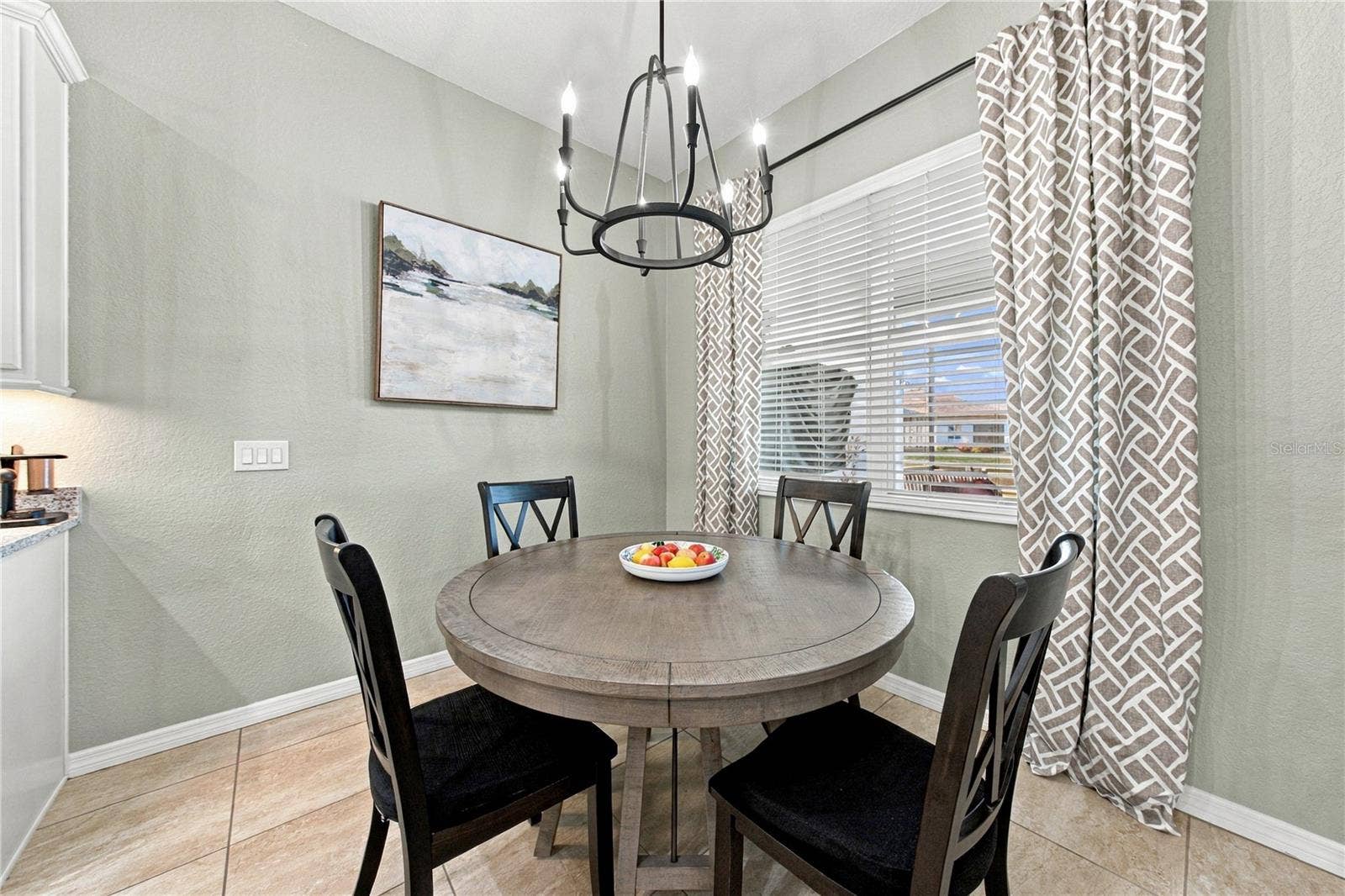 6125 PEBBLE BEACH BOULEVARD, Winter Haven, FL 33884 Breakfast nook
