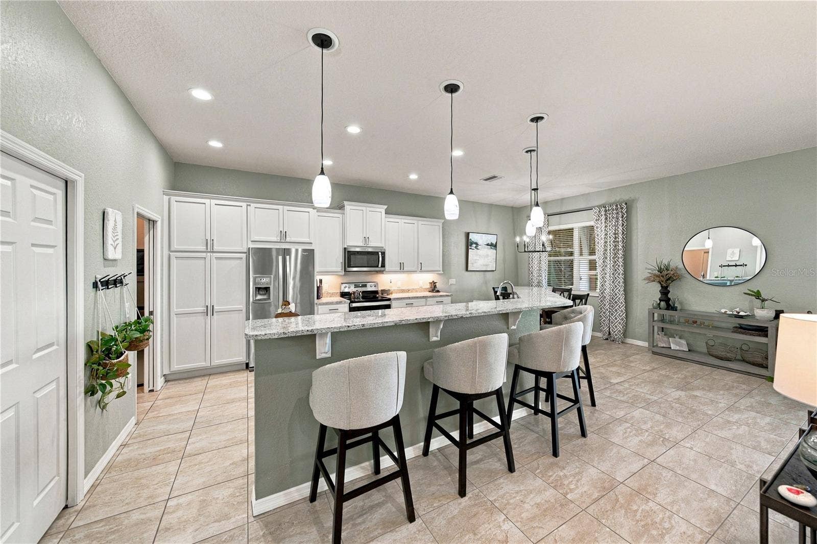 6125 PEBBLE BEACH BOULEVARD, Winter Haven, FL 33884 Kitchen