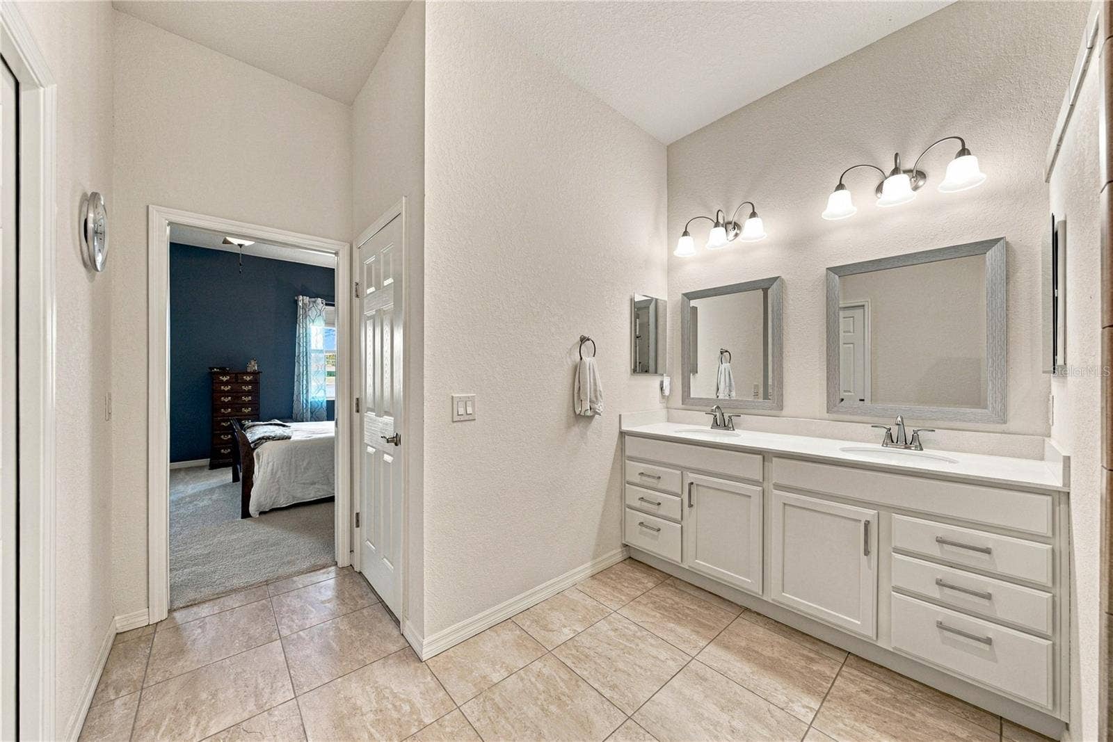 6125 PEBBLE BEACH BOULEVARD, Winter Haven, FL 33884 Primary bath