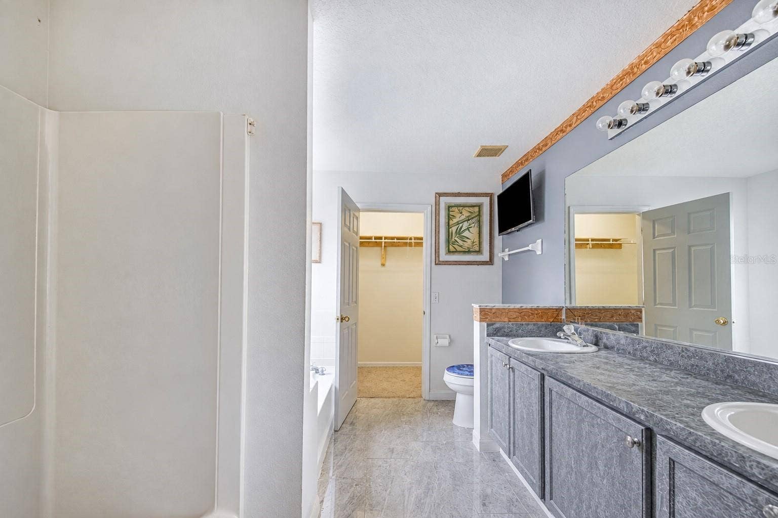 2698 HEMINGWAY AVENUE, Haines City, FL 33844 2698 HEMINGWAY AVENUE, Haines City, FL 33844