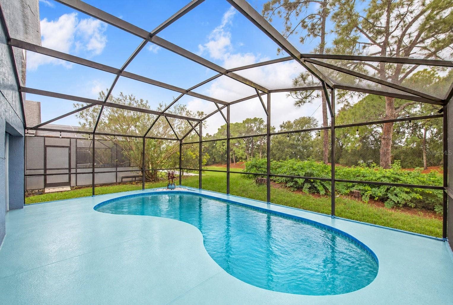 2698 HEMINGWAY AVENUE, Haines City, FL 33844 2698 HEMINGWAY AVENUE, Haines City, FL 33844