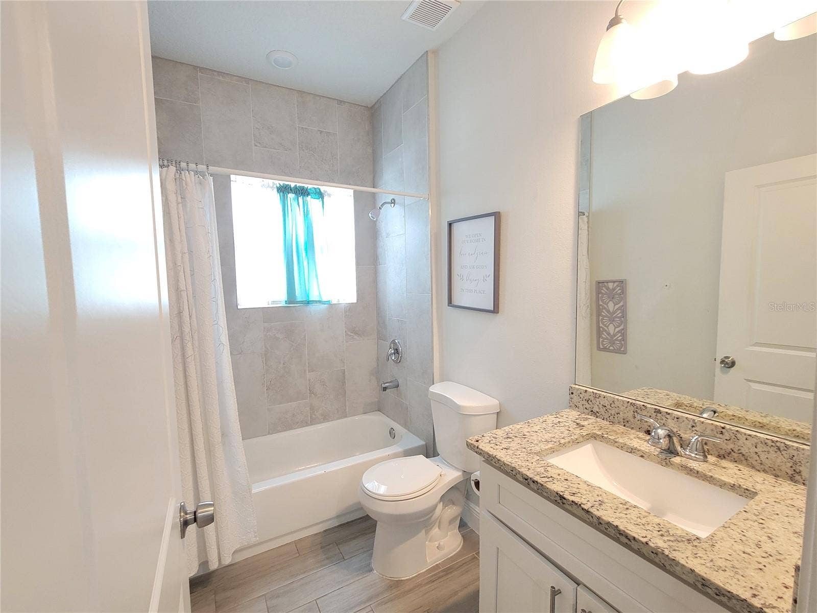 2nd Bathroom