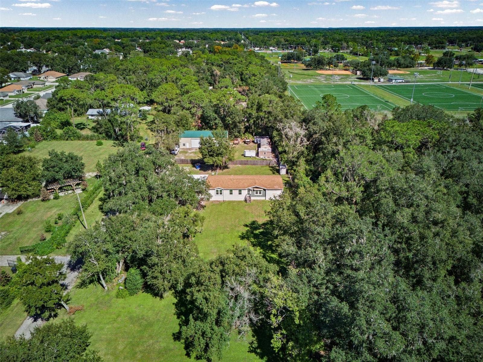 2125 MYRTLE ROAD, Lakeland, FL 33810 2125 MYRTLE ROAD, Lakeland, FL 33810