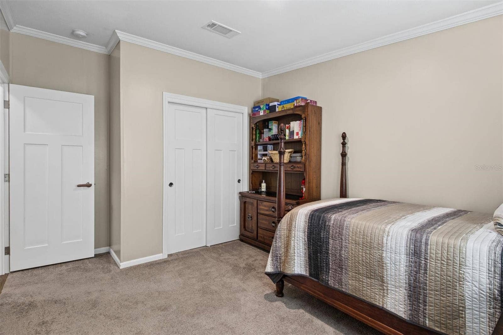 2125 MYRTLE ROAD, Lakeland, FL 33810 2125 MYRTLE ROAD, Lakeland, FL 33810