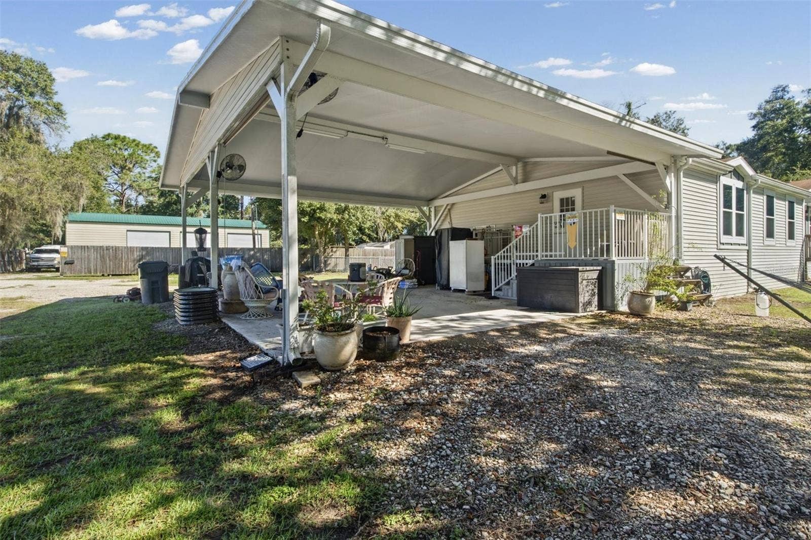 2125 MYRTLE ROAD, Lakeland, FL 33810 2125 MYRTLE ROAD, Lakeland, FL 33810
