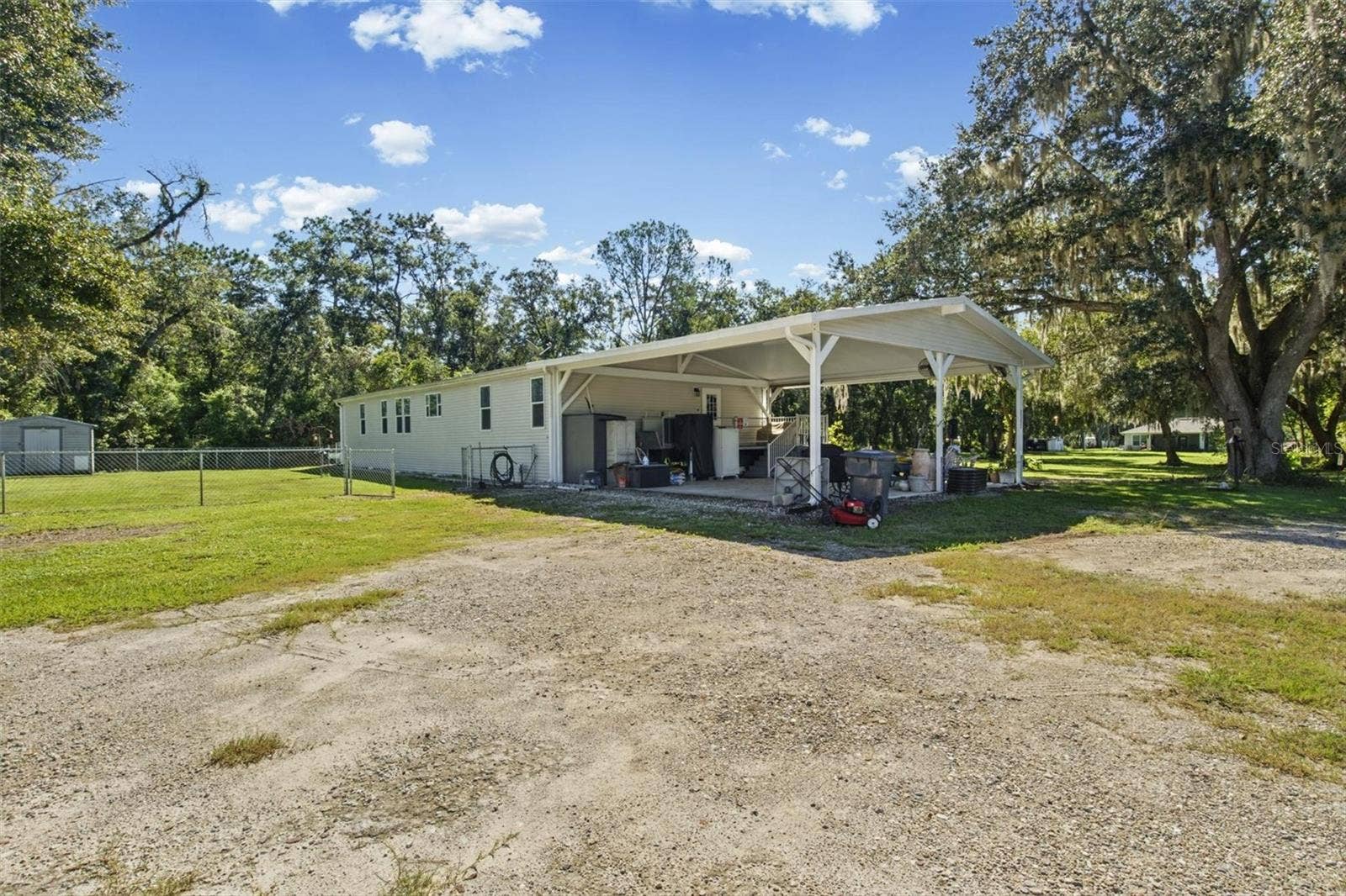2125 MYRTLE ROAD, Lakeland, FL 33810 2125 MYRTLE ROAD, Lakeland, FL 33810