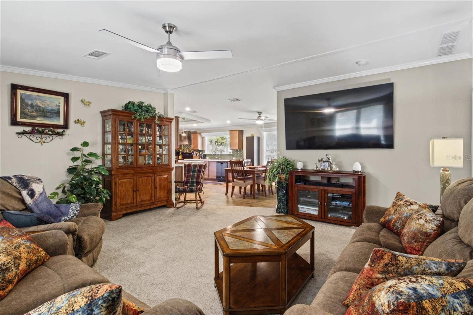 2125 MYRTLE ROAD, Lakeland, FL 33810 2125 MYRTLE ROAD, Lakeland, FL 33810