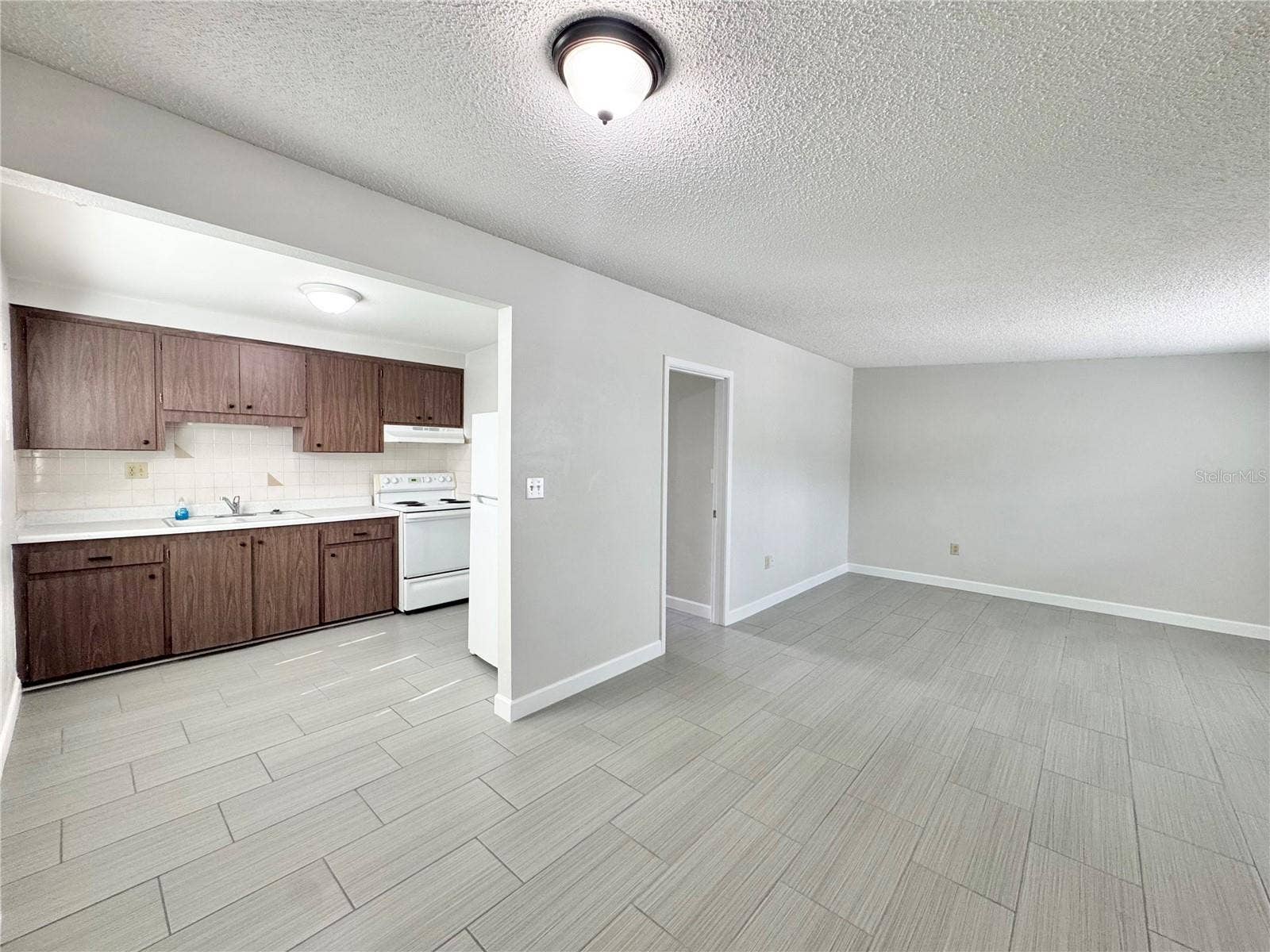 2680 TRINITY CIRCLE NW, #C, Winter Haven, FL 33881 2680 TRINITY CIRCLE NW, #C, Winter Haven, FL 33881