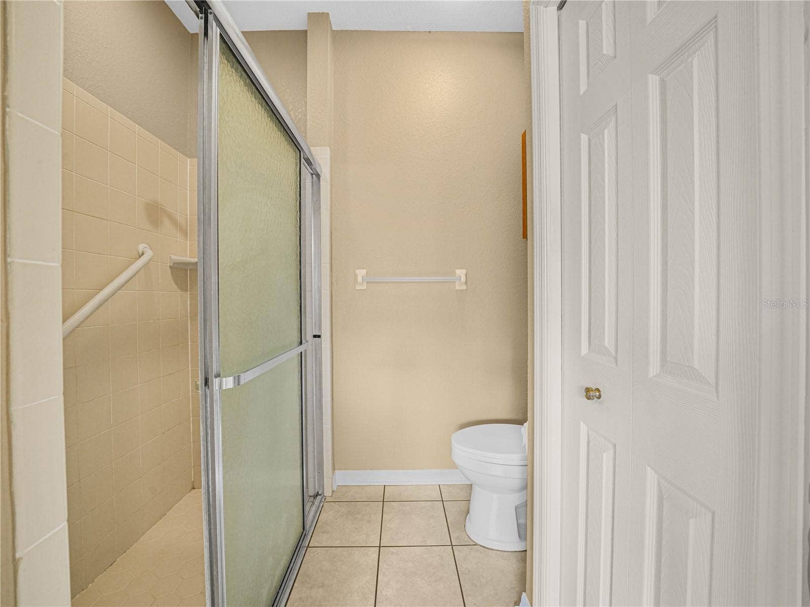 5385 HOGAN LANE, Winter Haven, FL 33884 Primary Bath Shower Area