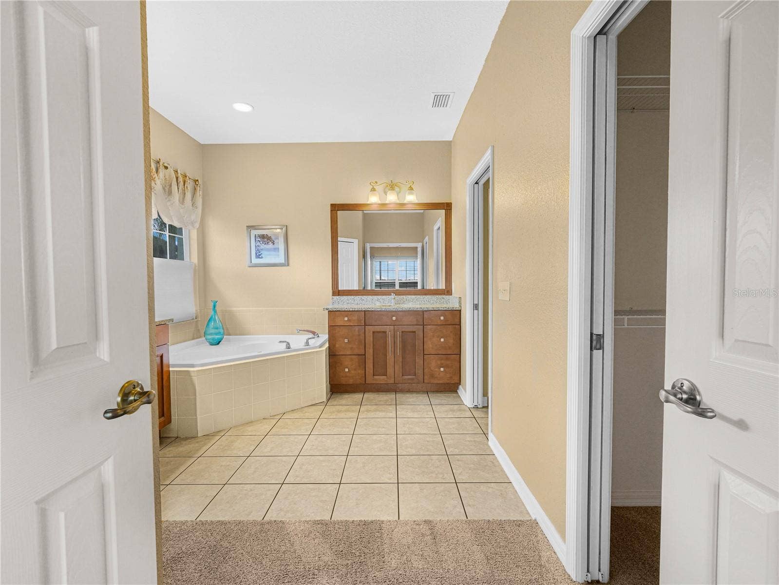 5385 HOGAN LANE, Winter Haven, FL 33884 Primary Bath with His/Her Vanities
