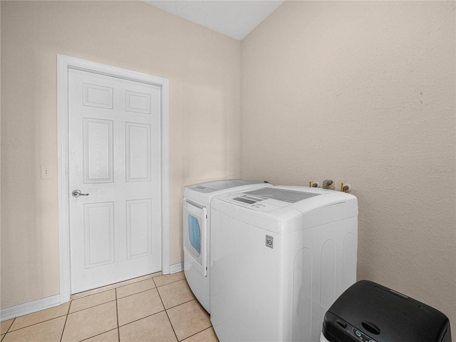 5385 HOGAN LANE, Winter Haven, FL 33884 Laundry Room- Washer/Dryer