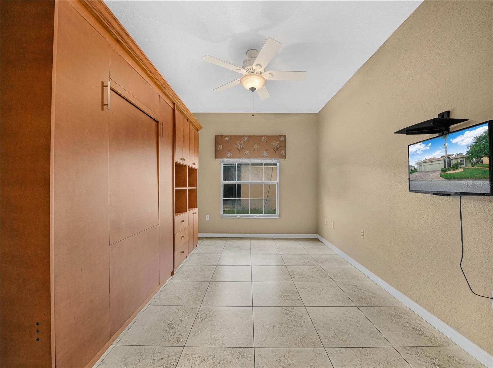 5385 HOGAN LANE, Winter Haven, FL 33884 Den with Murphy Bed
