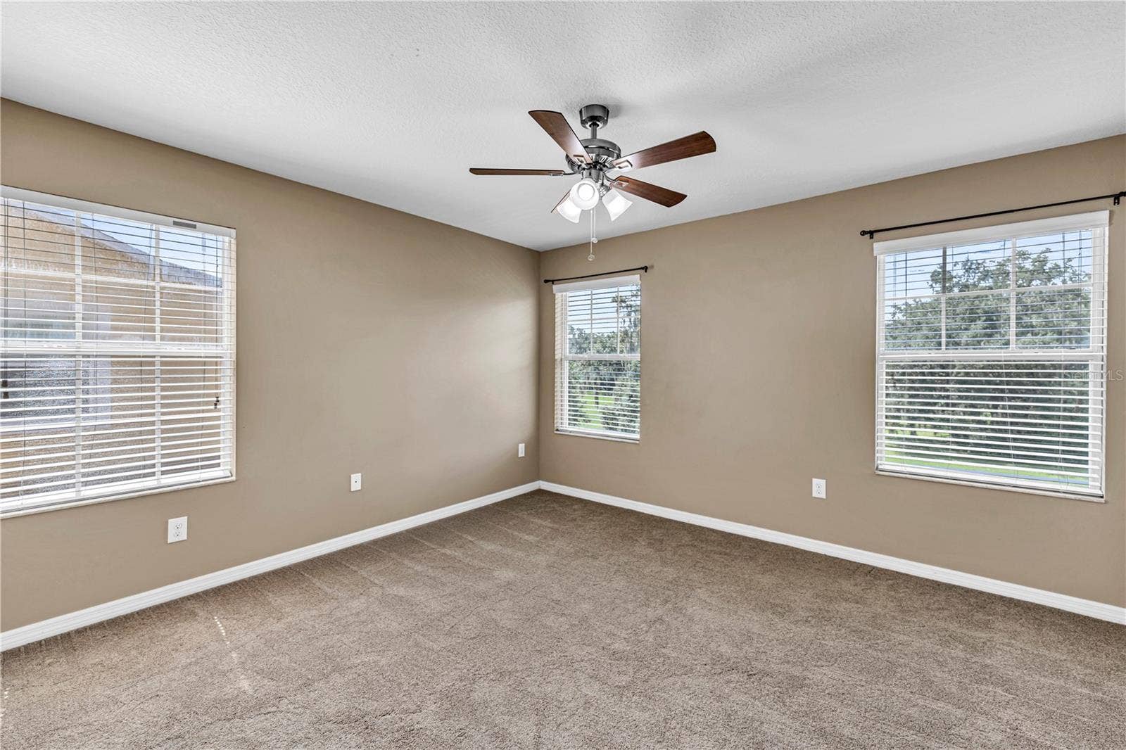 4019 WINDING VINE DRIVE, Lakeland, FL 33812 4019 WINDING VINE DRIVE, Lakeland, FL 33812