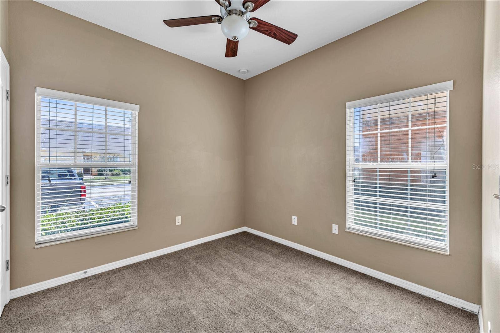 4019 WINDING VINE DRIVE, Lakeland, FL 33812 4019 WINDING VINE DRIVE, Lakeland, FL 33812