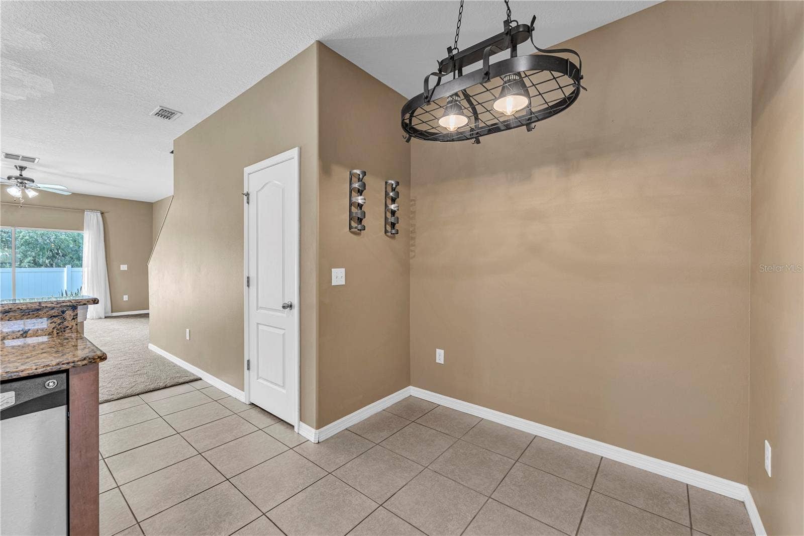 4019 WINDING VINE DRIVE, Lakeland, FL 33812 4019 WINDING VINE DRIVE, Lakeland, FL 33812