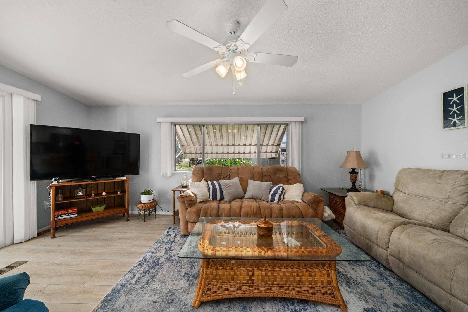 2024 E ROBIN AVENUE, Sebring, FL 33870
