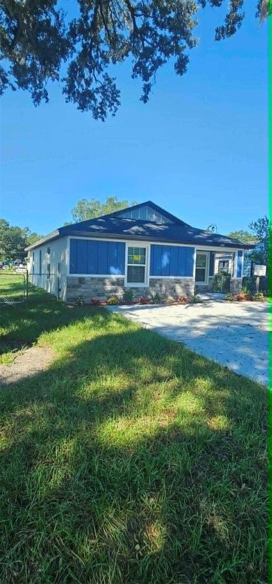 810 EDITH, Lakeland, FL 33815