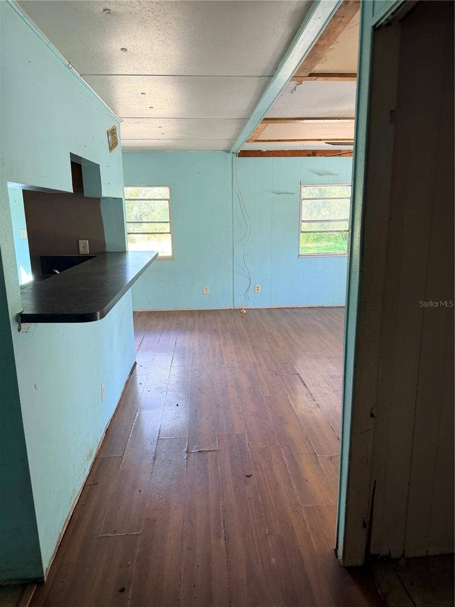 4528 MEADOWVIEW DRIVE, Lakeland, FL 33810 4528 MEADOWVIEW DRIVE, Lakeland, FL 33810