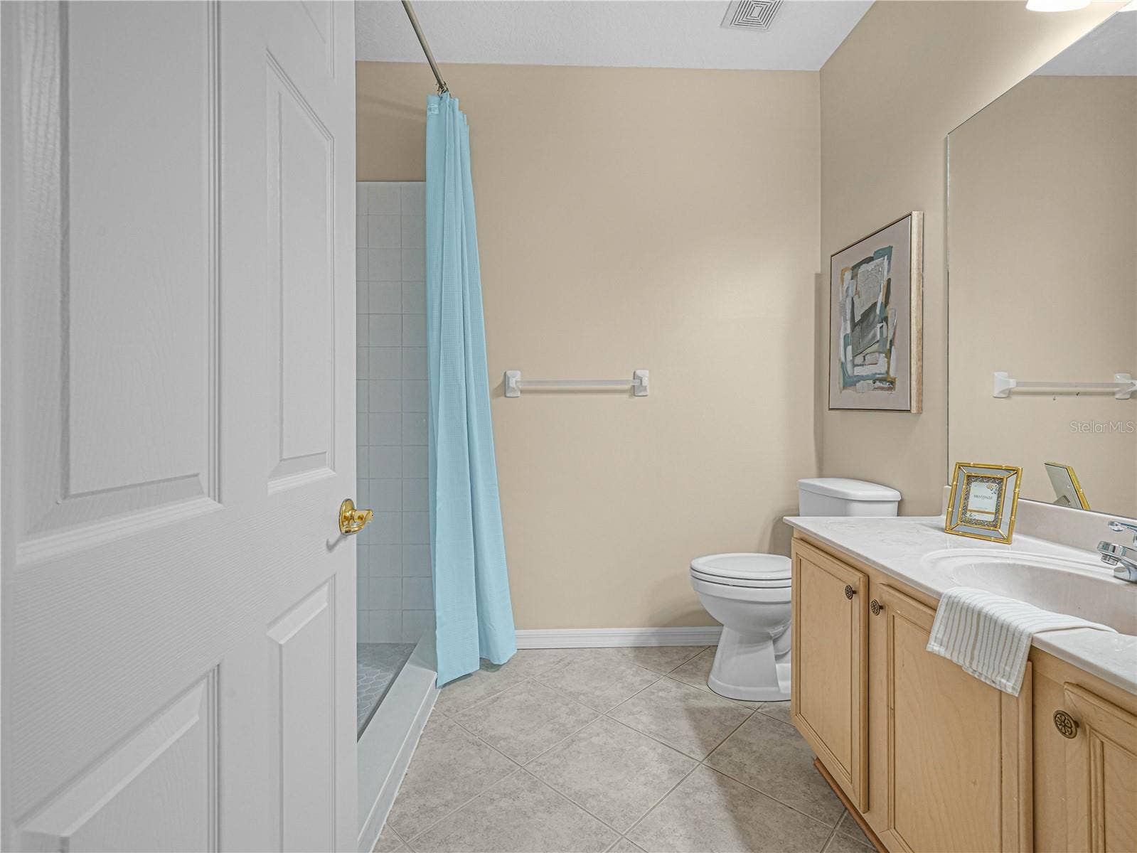 4299 ASHTON CLUB DRIVE, Lake Wales, FL 33859 Guest Bath with New Shower Stall