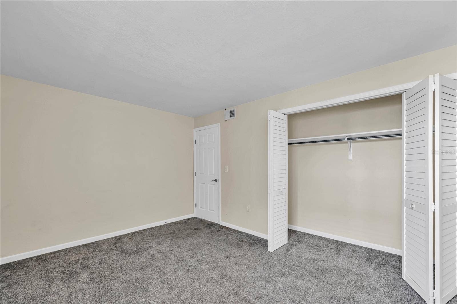 1550 11TH STREET NE, #B3, Winter Haven, FL 33881