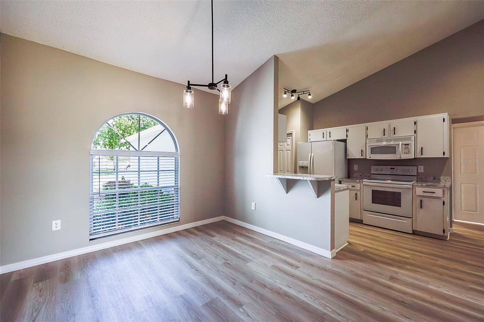 5351 ST LUCIA DRIVE, Lakeland, FL 33812 5351 ST LUCIA DRIVE, Lakeland, FL 33812