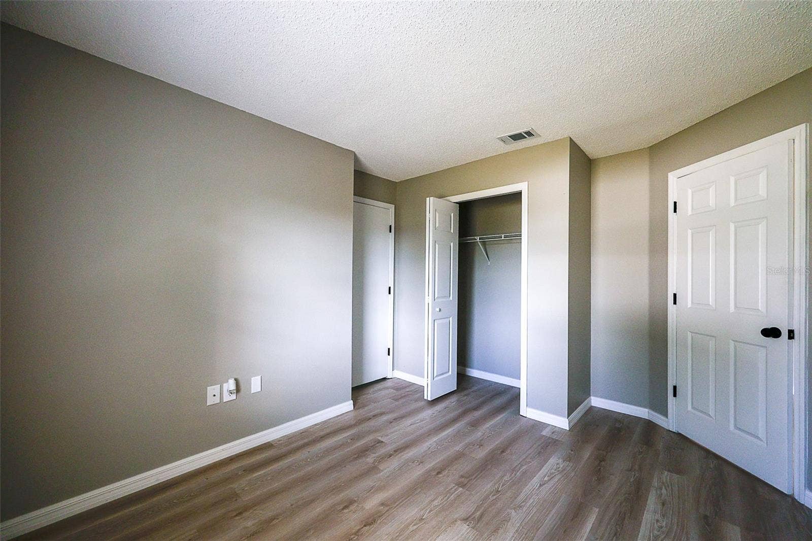 5351 ST LUCIA DRIVE, Lakeland, FL 33812 5351 ST LUCIA DRIVE, Lakeland, FL 33812