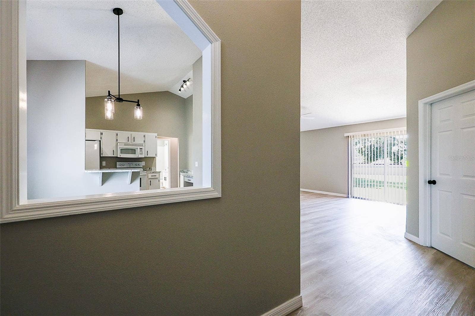 5351 ST LUCIA DRIVE, Lakeland, FL 33812 5351 ST LUCIA DRIVE, Lakeland, FL 33812
