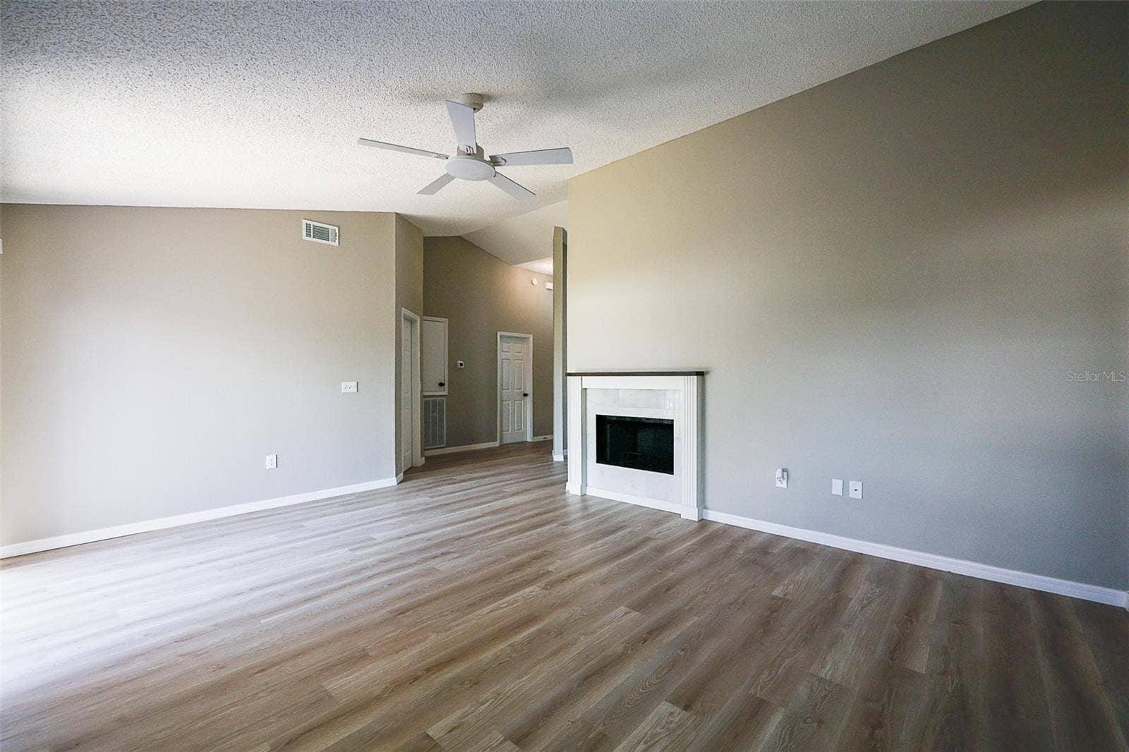 5351 ST LUCIA DRIVE, Lakeland, FL 33812 5351 ST LUCIA DRIVE, Lakeland, FL 33812